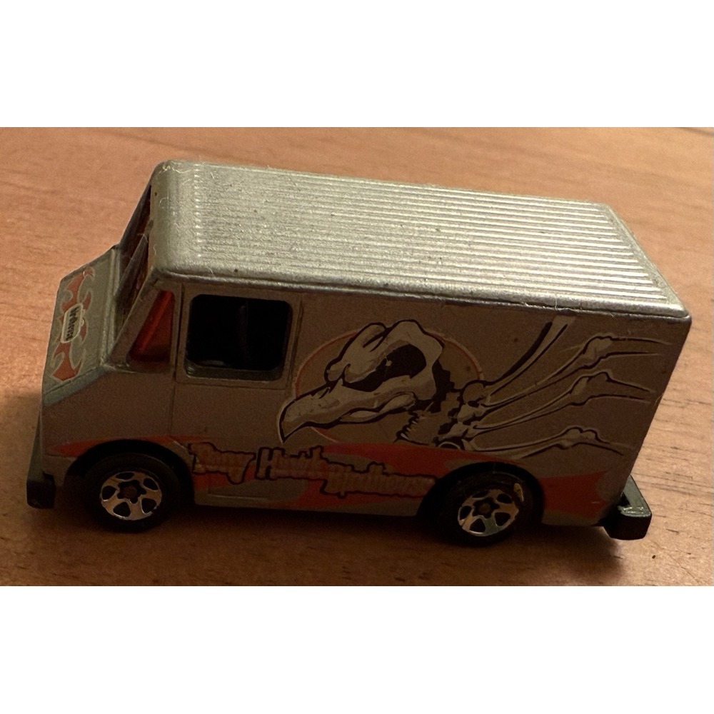 Hot Wheels 1/64 DieCast Tony Hawk Skate Series Birdhouse Combat Medic Truck 1986